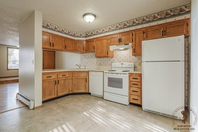 Photo - 1305 Wellington Ave