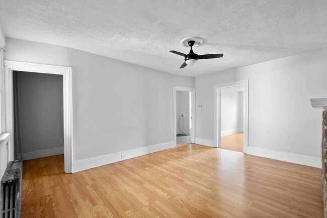 Photo - 346 39th St Unit 346 39th St #2