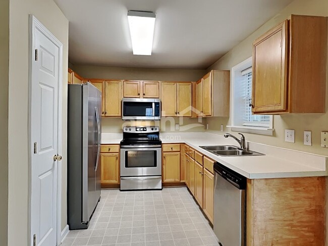 Photo - 5536 Keowee Way