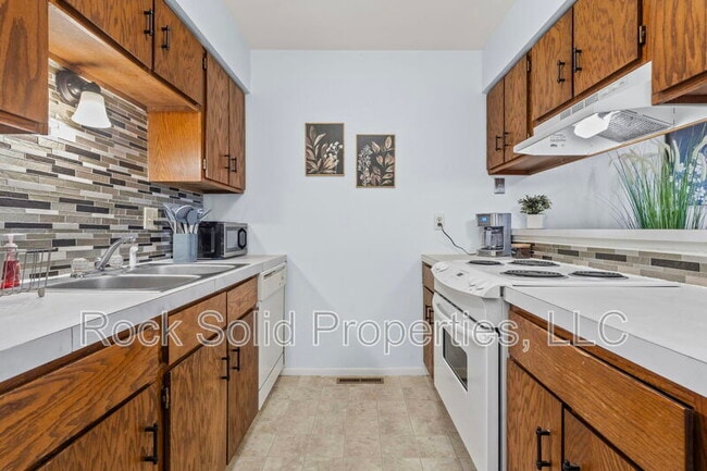 Photo - 1502 Trent Ct Unit : C208