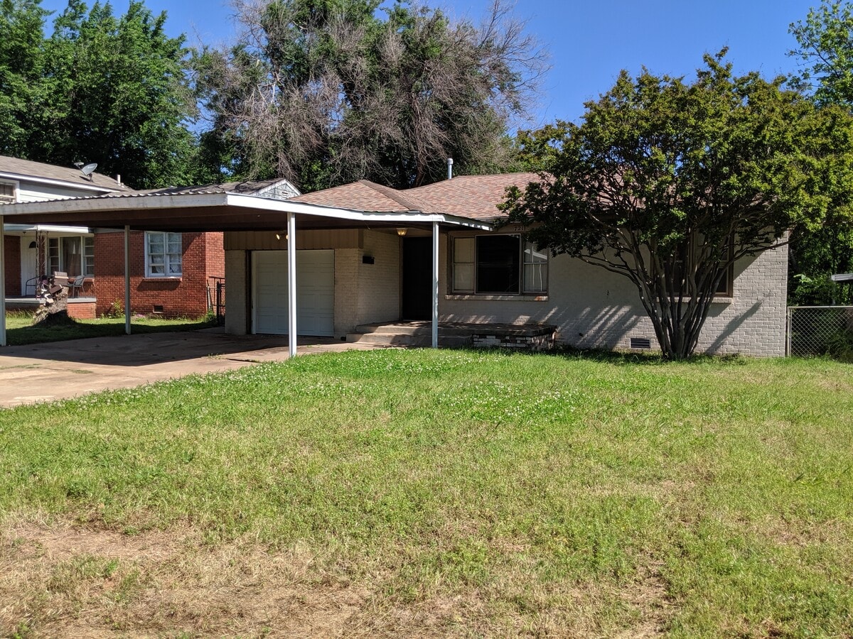 Photo - 721 NW 88th St