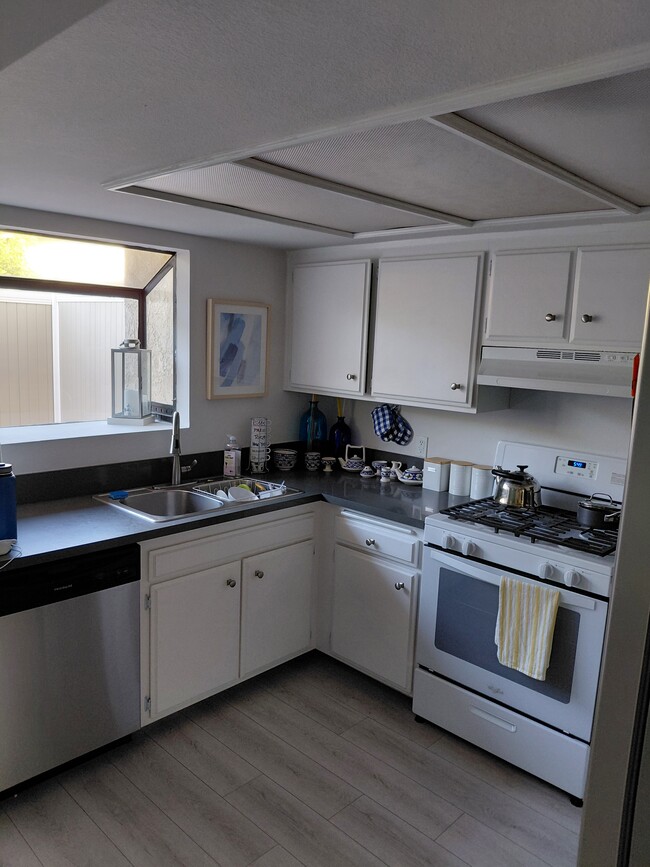 Photo - 9325 Sunland Park Dr
