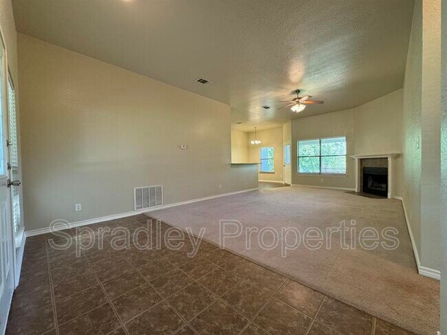 Photo - 4504 Canyon Ridge Dr