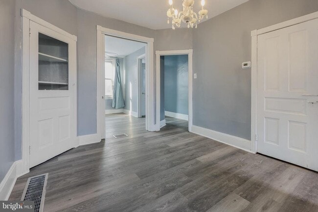 Building Photo - 2661 N Douglas St