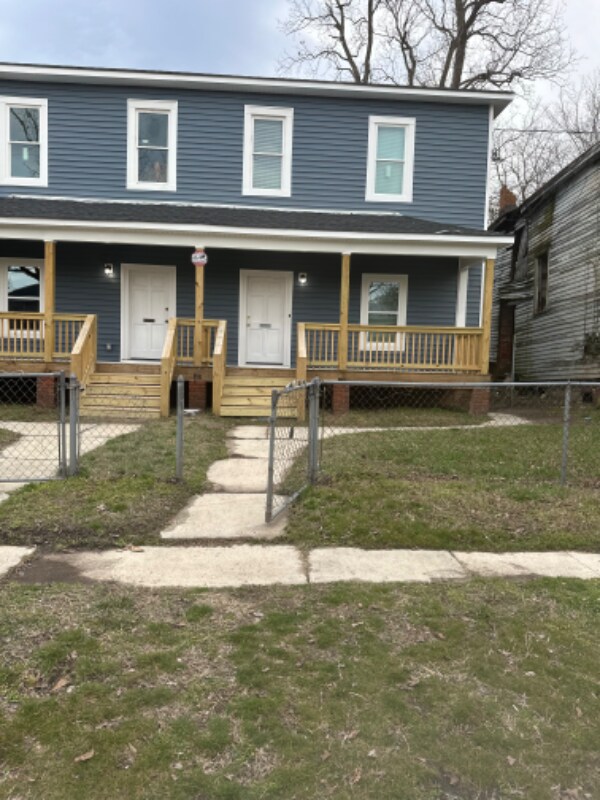 Photo - 1414 Oakdale Ave