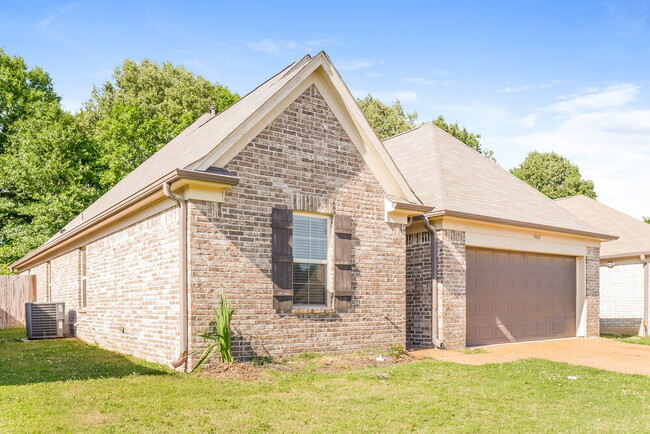 Photo - 9460 Eckley Pl