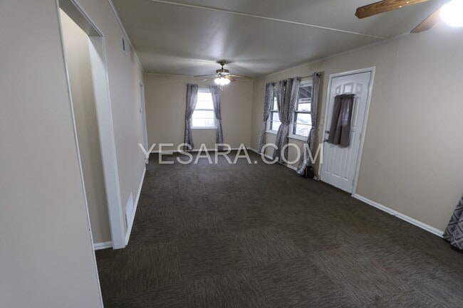 Photo - 124-124 Melrose Ct Unidad 124