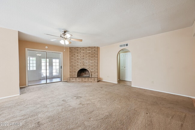 Photo - 4390 E Sunrise Dr