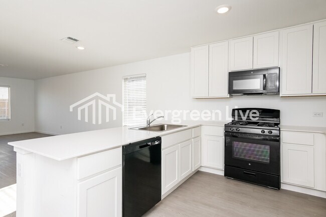 Photo - 12520 Huntington Rdg Wy