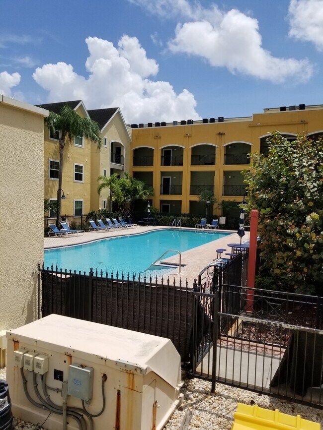 1 of 2 Pools - 1910 E Palm Ave Unit 11211