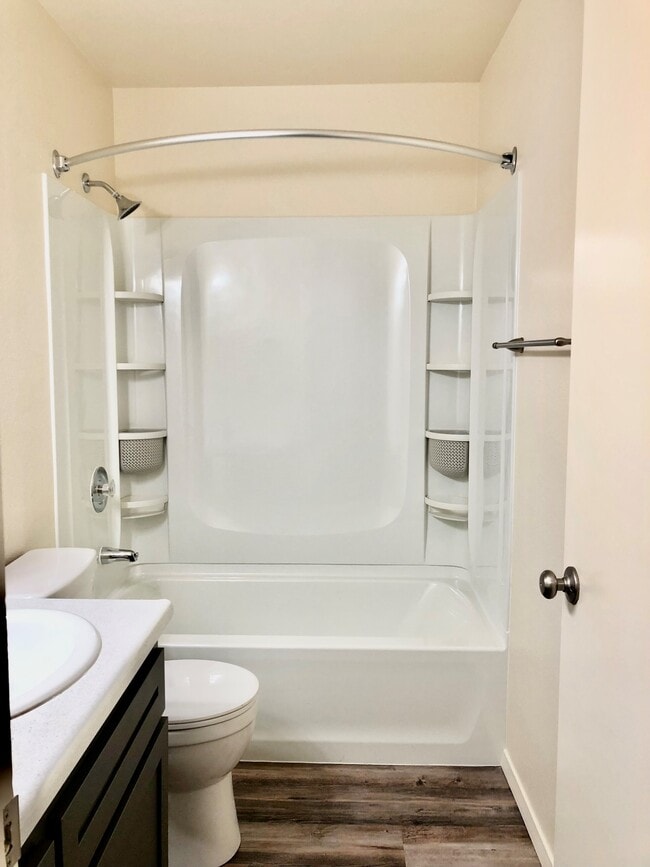 Photo - Burgundy House