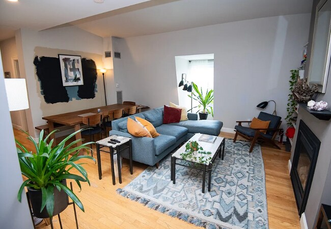 Building Photo - 1721 Washington St Unit #503 Rental