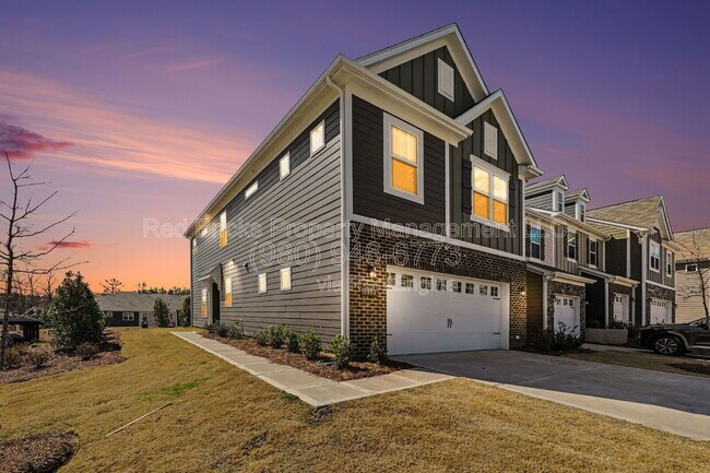 Photo - 5052 Falstone Dr