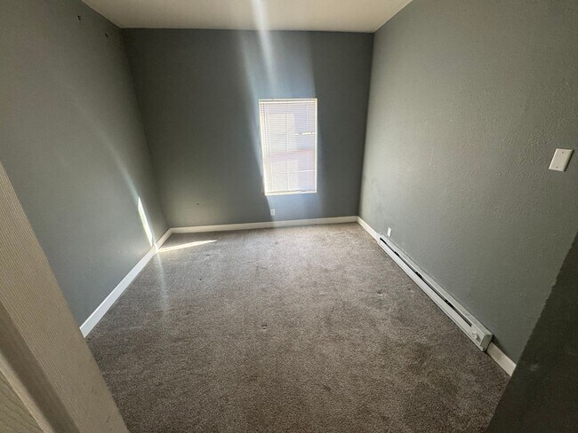 Photo - 825 Grant Pl Unit A