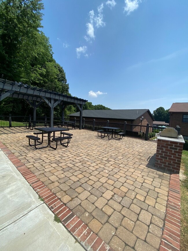 Photo - Oxford-2 Bedrooms Unidad 502-B