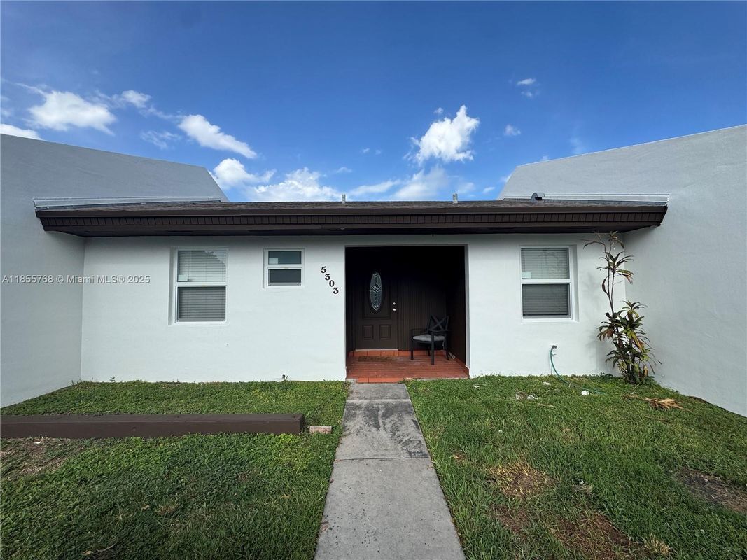 Photo - 5303 SW 137th Ct Townhome