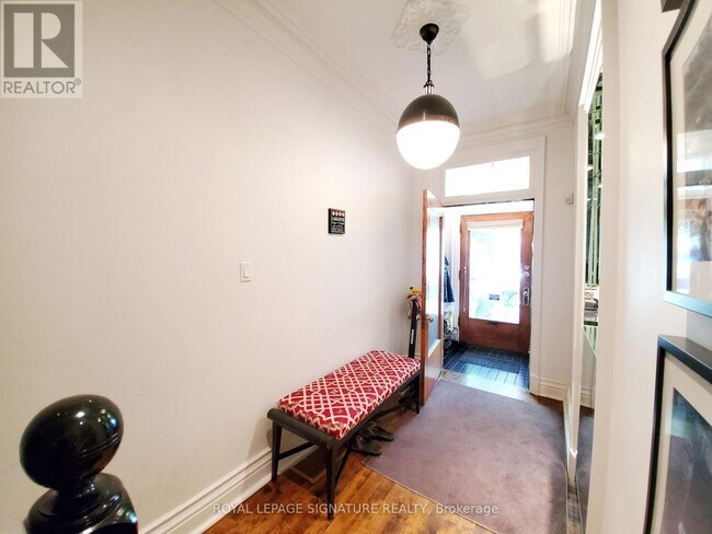 Photo - 47 Gloucester St