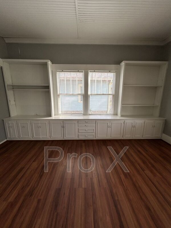 Photo - 112 Potlizer