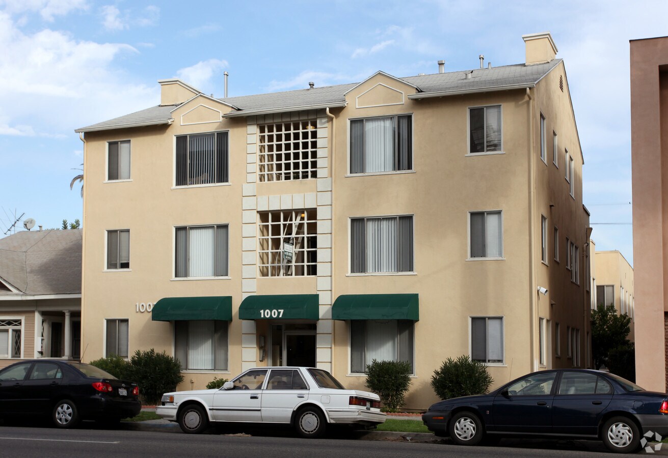 Photo - 1007 E Ocean Blvd