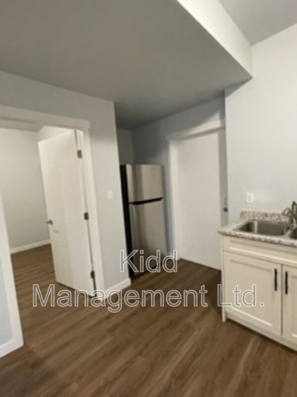 Photo - 6285-B-6285 Monterey Rd W