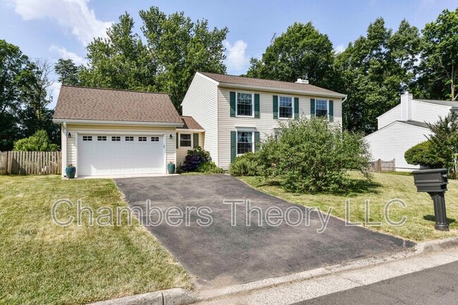 Photo - 123 S Dickenson Ave