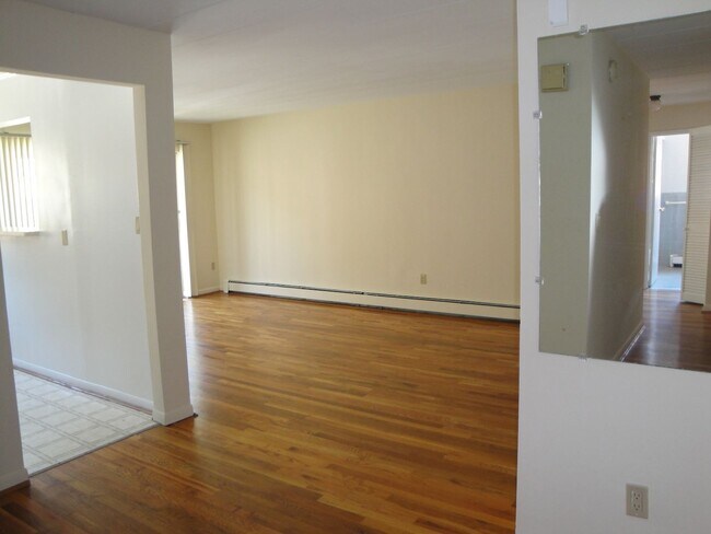 Photo - 539 Lowell Ave Unit 539-07