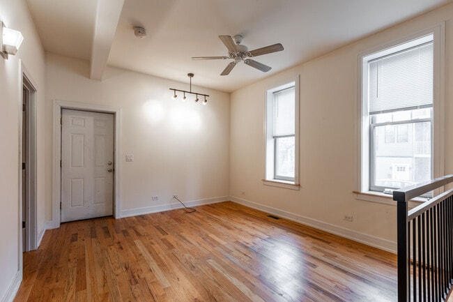 Photo - 2835 N Damen Ave Unit 1