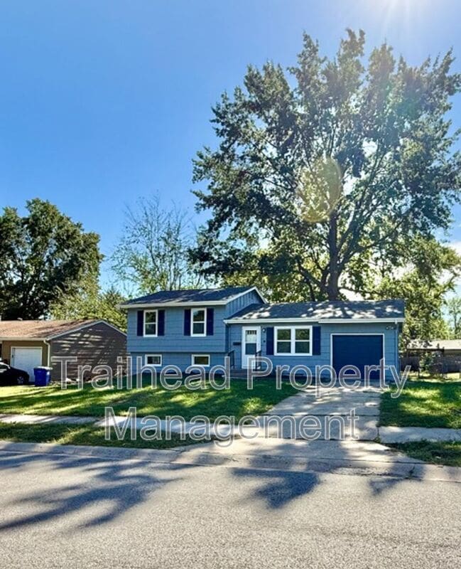 Photo - 505 NE Short St
