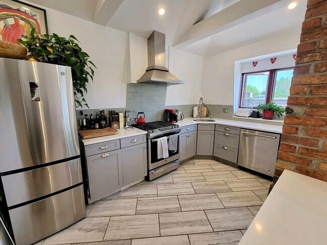 Photo - 3 Day St Unit 3