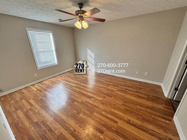 Photo - 140 Twin Lakes Dr