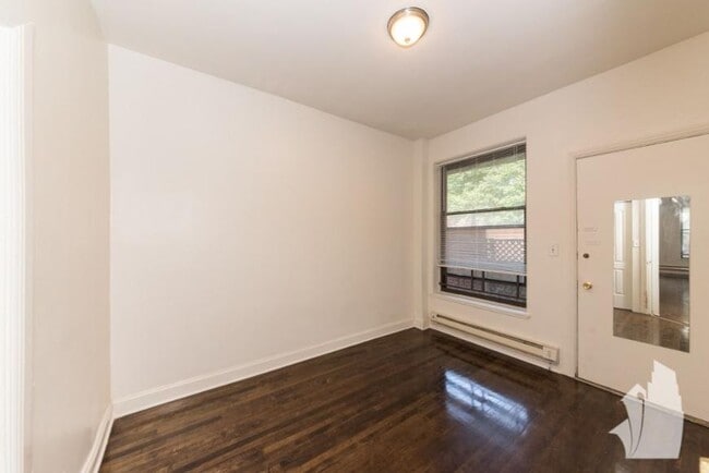 Photo - 1 bedroom in Chicago IL 60657 Unit 856-G