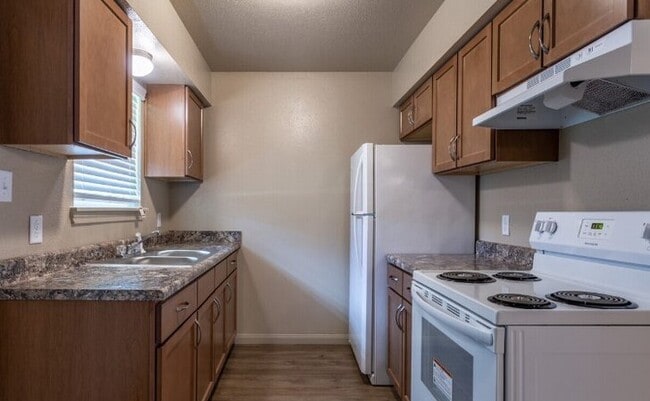 Photo - 5825 Delany Rd Unidad #5825