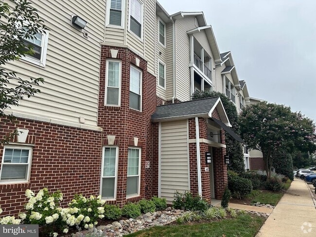 Building Photo - 1600 Spring Gate Dr. Unit 2308 Rental