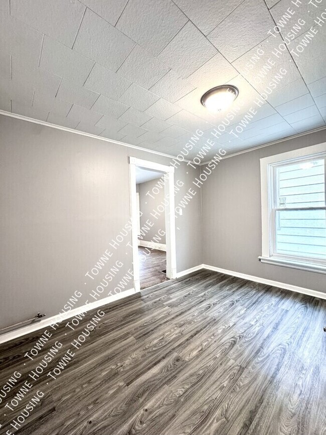 Photo - 339 Hampshire St Unit 2