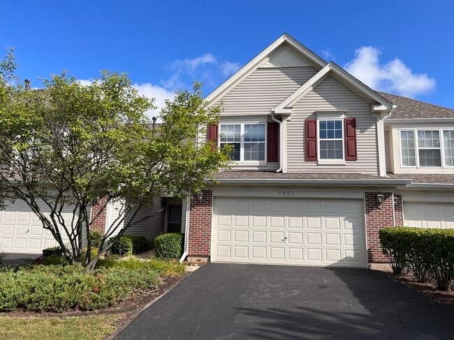 Building Photo - 3261 Cool Springs Ct Rental
