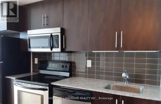 Photo - 65 Bremner Blvd Unit 4709