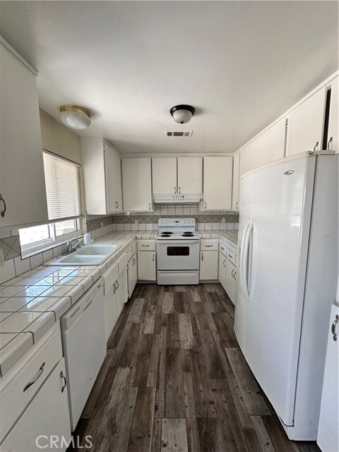 Photo - 13806 Red Hill Pl