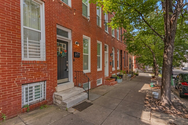 Photo - 124 N Collington Ave