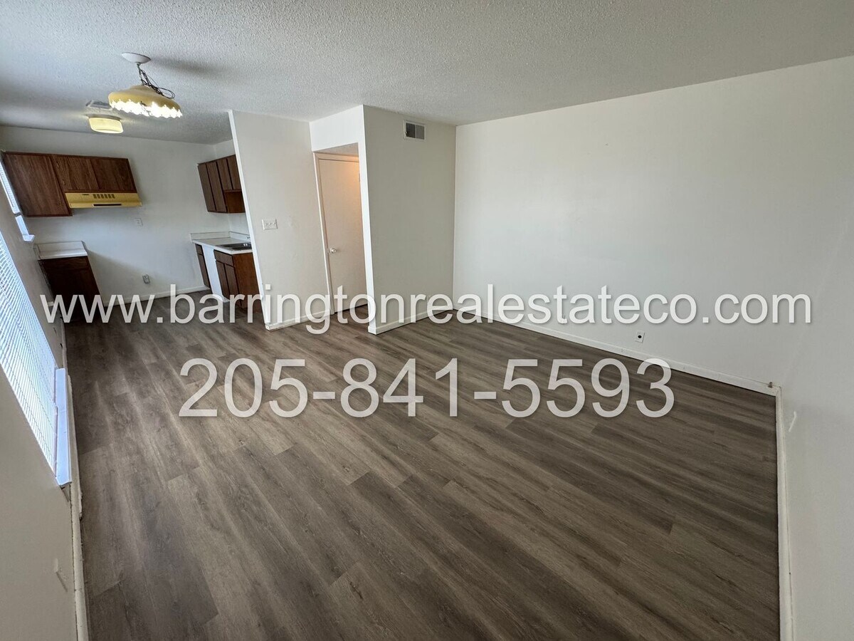 Photo - 1120 Hall St Unidad C