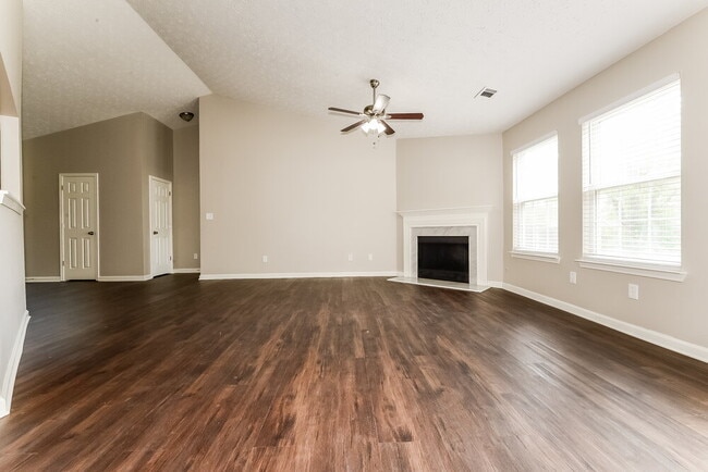 Photo - 1180 Eatonton Way