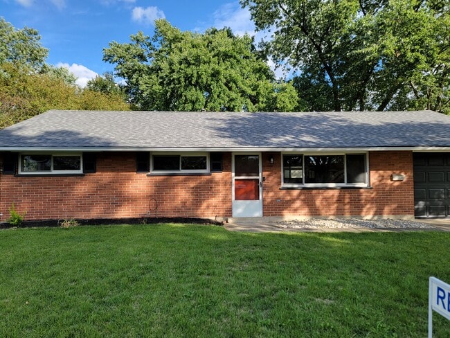 Building Photo - 3812 Elmira Dr Rental