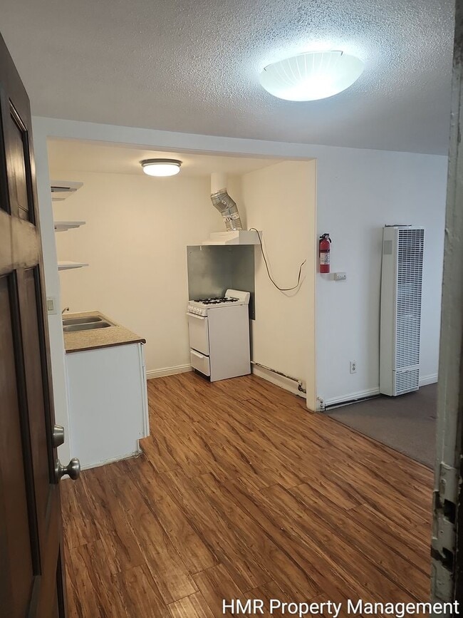 Photo - 4604 Durfee Ave Unidad 1