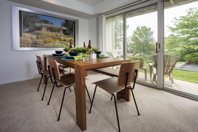 Briar Cove Apartments