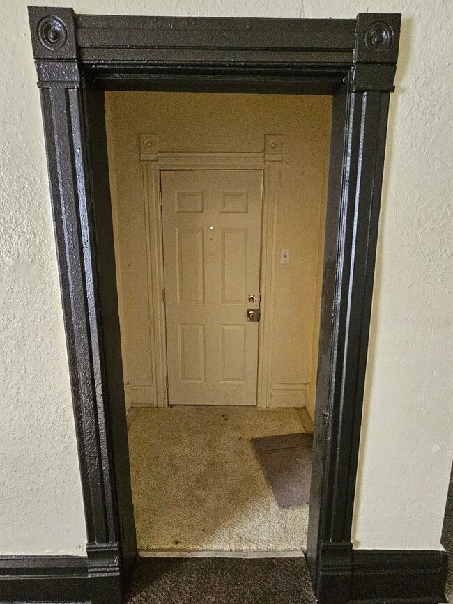 Photo - 3 Bedroom--819 E Whitmer St. Decatur, IL
