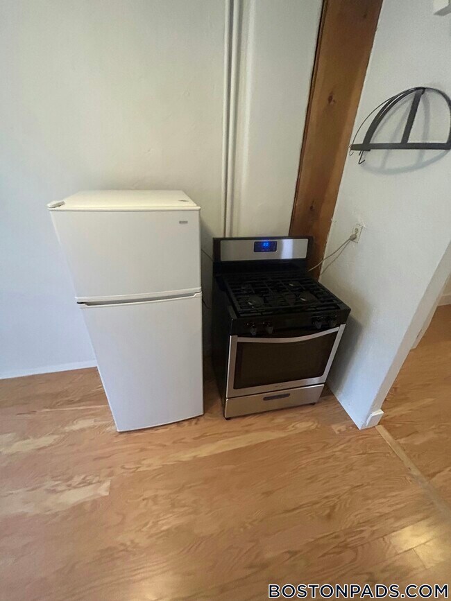 Photo - 4 Garden Ct St Unit 3B