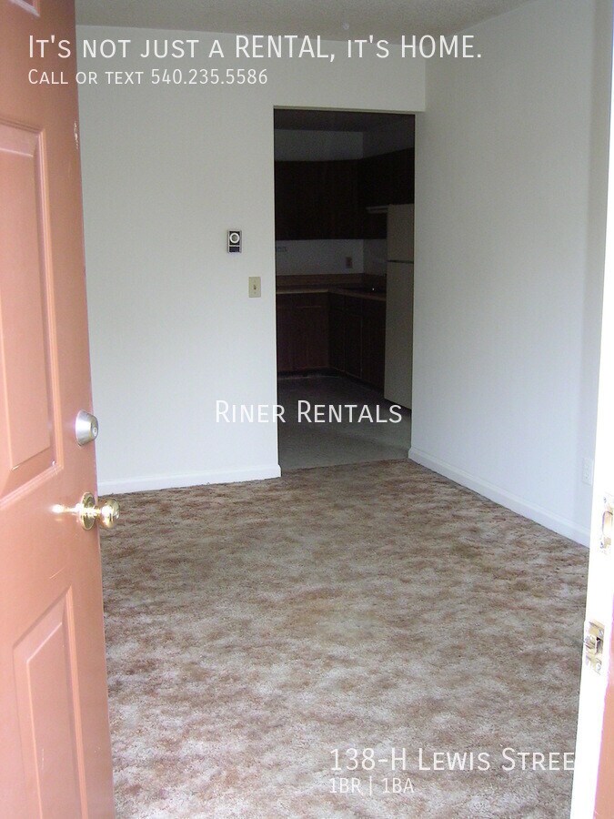 138-H Lewis Street- - 138-H Lewis Street-