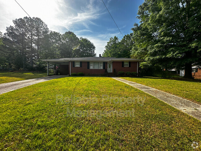 Building Photo - 201 Johnson Dr Rental