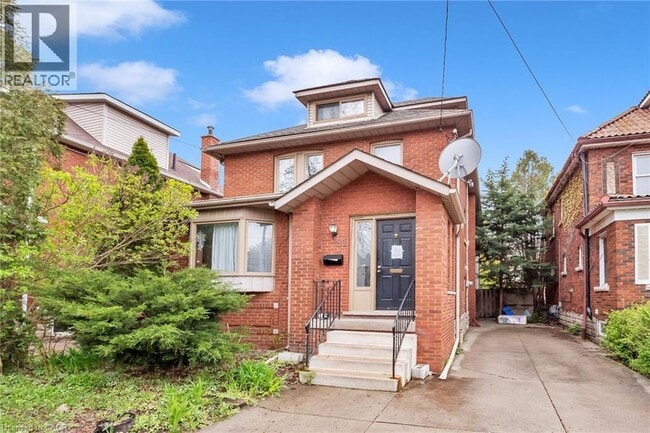 Photo - 81 Sterling St