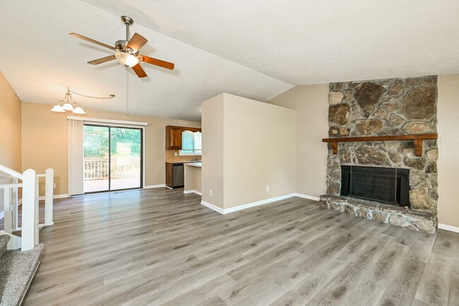 5088 Phillip Ct