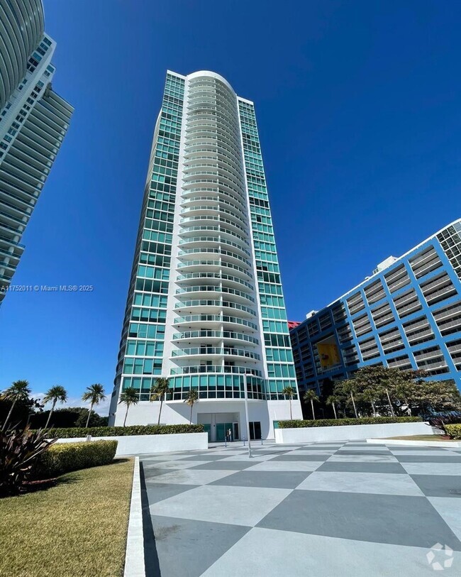 Building Photo - 2101 Brickell Ave Unit 2310 Rental